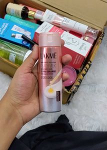 Lakme Peach Milk Moisturizer