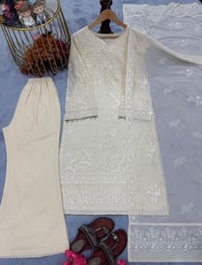 Elegant Cream Embroidered Kurta Set