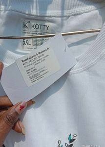 Kotty Women's Sweatshirts