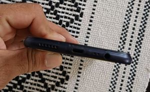 samsung and realme handset