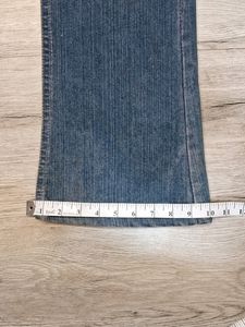 Genuis Bootcut Jeans Size 32 H1828