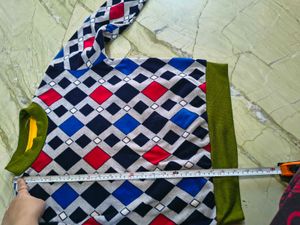 Argyle Print Pullover Sweatshirt from Dubai