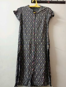 Printed Grey Button-Down Kurti