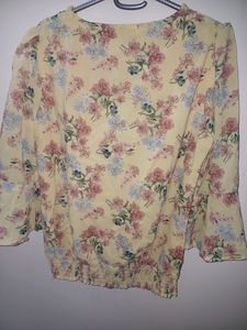 Celia Printed Yellow Top