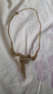 stone necklace without earing