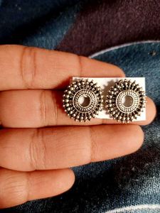 Oxidized Studs Earings