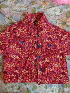 Chic Red Floral Print Denim Jacket