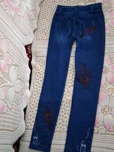 Peacock Print Blue jagging 💗