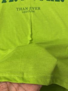 LEOTUDE Graphic Print Tee