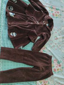 Cute velvet Outfit