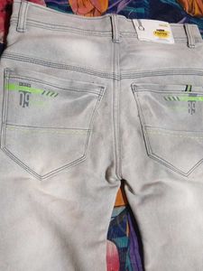 Jeans pant