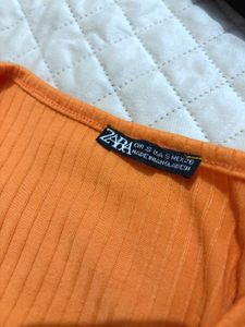 ZARA Orange Ribbed V-Neck Cropped Top