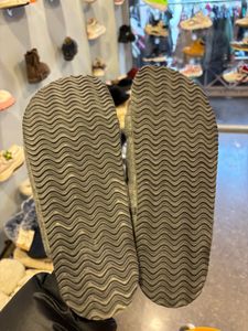 Fuzzy Buckle Slides