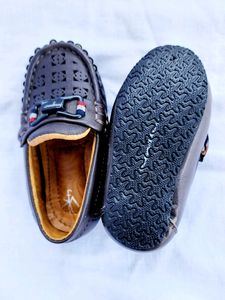 Brown Appliqur LOAFERS FOR BOY kids