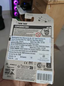 Hot Wheels Twin tags