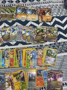 10 Pokemon Card Trading Lot