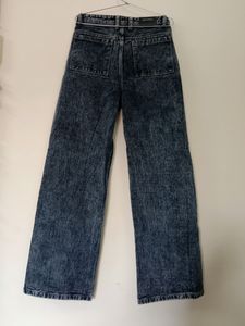 Straight Fit Jeans For Women's