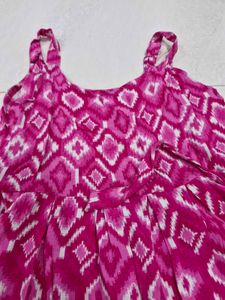 Vibrant Pink Diamond Print Peplum Top