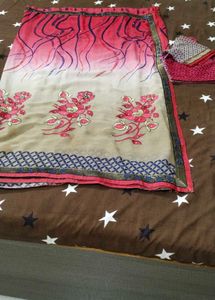 Beautiful Printed Saree with blouse
