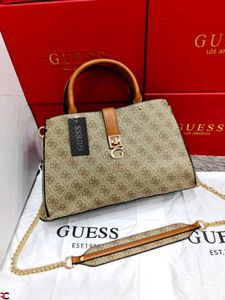 Guess slingbags