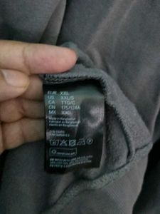 ​H&amp;M Relaxed Fit Crewneck Sweatshirt