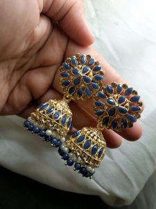 Gorgeously Designed Blue Polki & Pearls Jhumka 💙👌👌