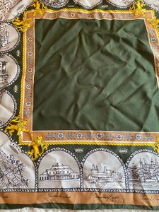 Elegant Kensington Palace Scarf