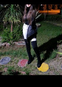 Stylish Black Thigh High Boots