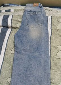 Zara Distressed Blue Jeans