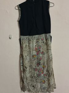 Elegant Ethnic Gown with Floral Print