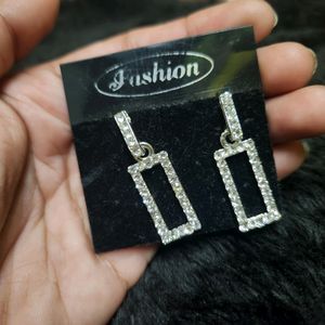 0003_Lovely Earrings