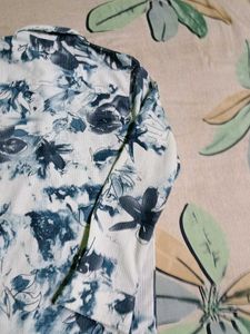 Stylish Men's Printed Shirt