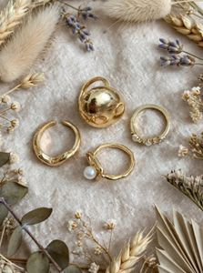 GOLD & PEARL STATEMENT RING SET – 4 PIECES 🤍