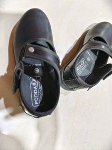 Girls black school shoes