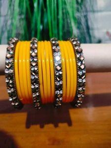 Yallow Bangle