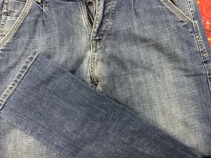 Fashionable Jeans