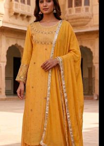 Elegant Yellow Embellished Kurta Set with Dupatta