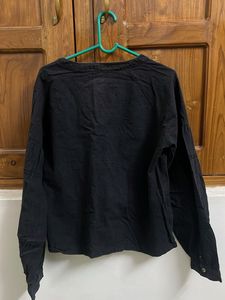Black V-Neck Puff Sleeve Top