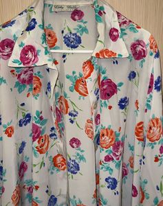 Vintage Floral Print Button-Up Blouse