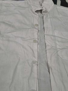 White Collared Lab Coat