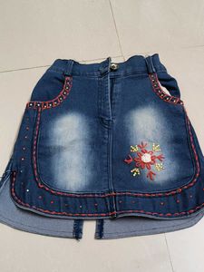 Multiple Bottom Wears  For Girls