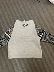 Sneaky Graphic Print Sweatshirt