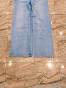 Light Wash Wide Leg Jeans