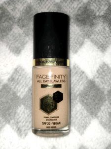 Max Factor Facefinity Foundation