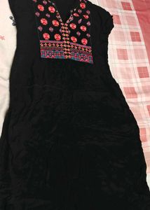 Embroidered Black Kurta