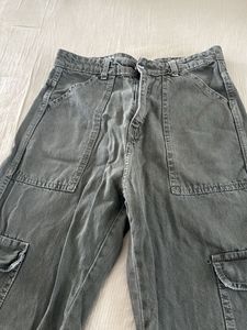 Trendy off green Cargo Pants