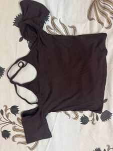 H&amp;M Ribbed Cold Shoulder Top