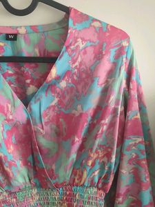 Stylish Printed Cropped Blouse