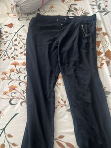 Black Joggers with Zipper Pockets