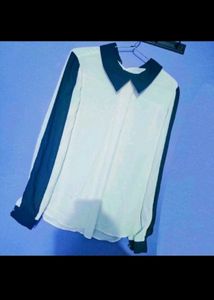 2 Similer Casual Tops 🌼🌼
